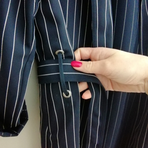 Aritzia Babaton Kahlo Mid Length Blazer Robe Blue Stripe Crepe Fabric Medium - Picture 10 of 17